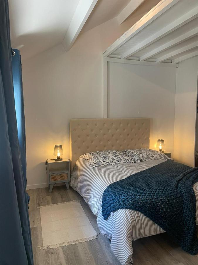 Appartamento Le Bleu De Senlis Senlis  Esterno foto
